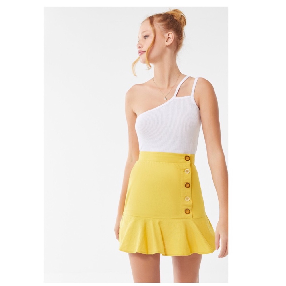 UO Lily Linen Button-Front Mini Skirt